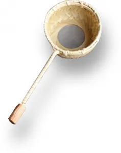 Bambussieb mit langen Griff